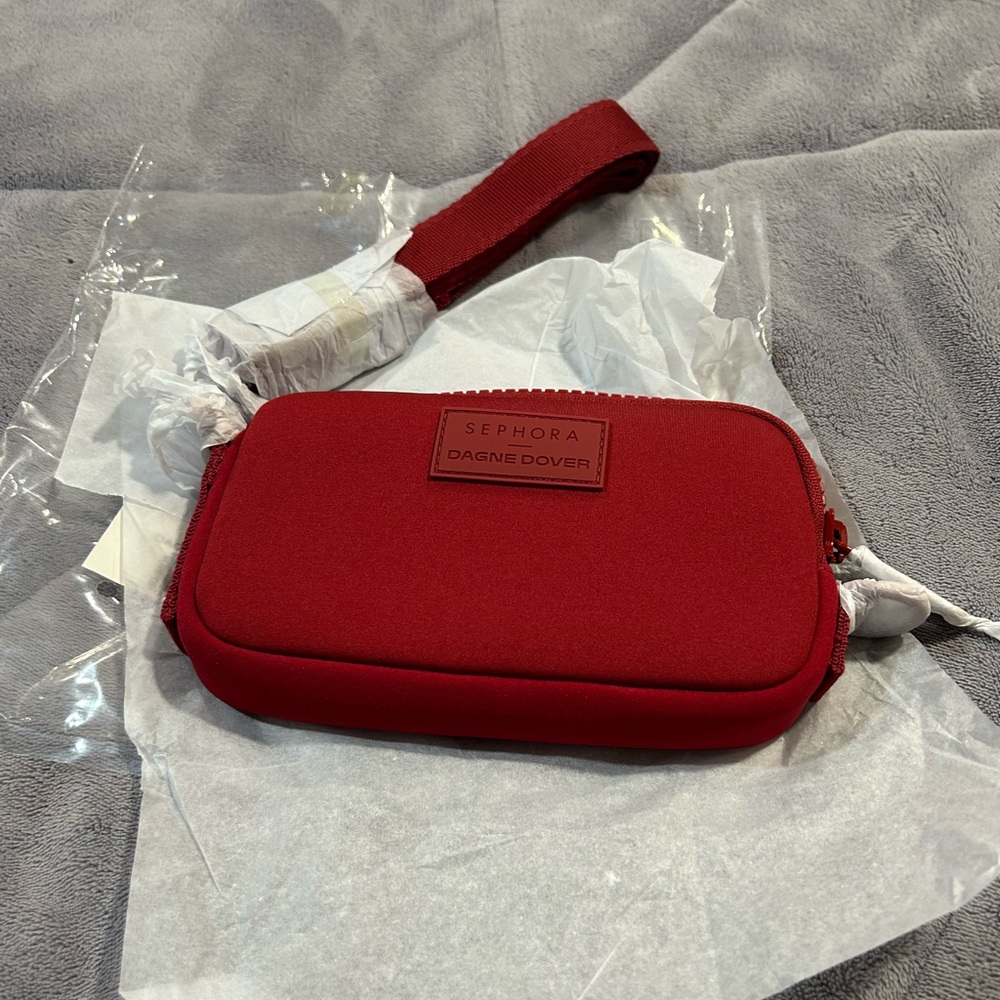 BRAND NEW DAGNE DOVER SEPHORA CROSSBODY BAG WITH PLACE FOR PHONE & CREDIT CARDS - Picture 4 of 9